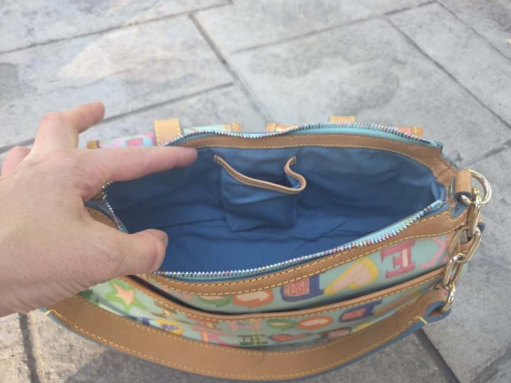 Vintage Y2K Dooney & Bourke "IT" Multicolored Monogram Banana Shoulder Bag Purse - Picture 13 of 16